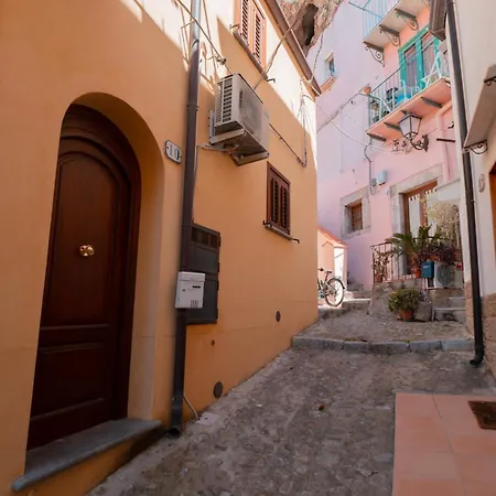 Ferienwohnung Casa Del Bastione By Wonderful Italy Cefalù Exterior foto